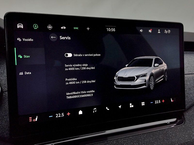 Škoda Octavia (2024) Top Selection 1,5 Tsi 110 Kw D - fotka 10 z 36