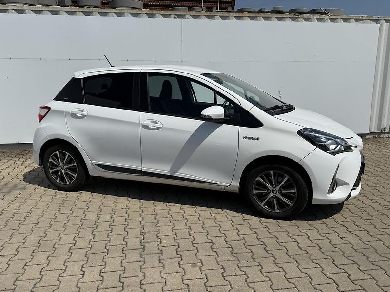 Toyota Yaris (2019) 1.5 Hybrid  - fotka 3 z 18