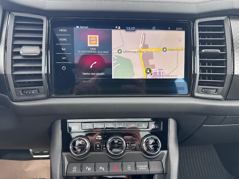 Škoda Kodiaq 2.0 TDI 147kW 4x4 SportLine - fotka 13 z 19