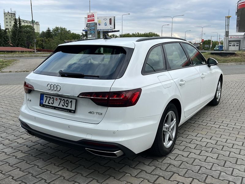 Audi A4 Avant (2022) 2.0 TDI - fotka 6 z 33