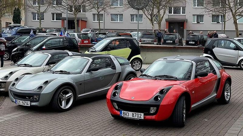 Malá auta, velká srdce. Smarťáci navštívili jarní Vlašim a adoptovali mývala