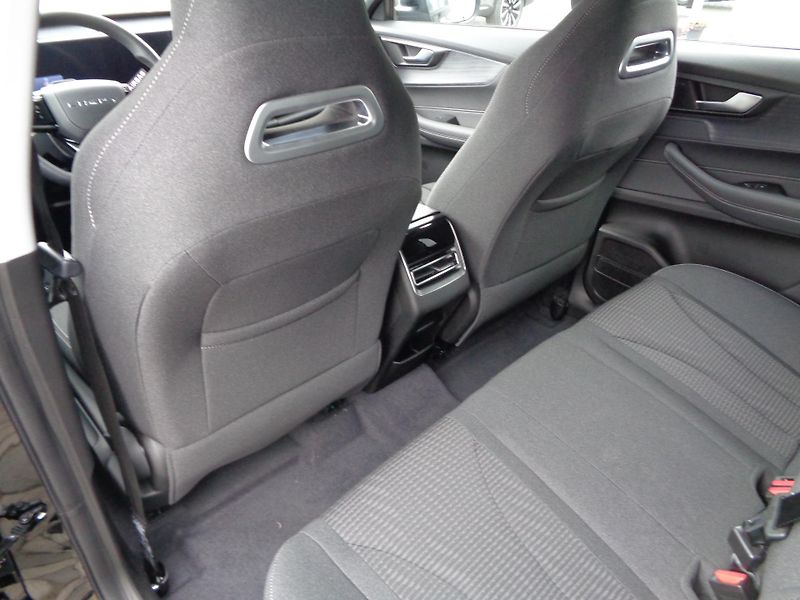 Chery Tiggo 4 HEV (2026) 1,5 HEV Comfort Limit nabídka! - fotka 15 z 24