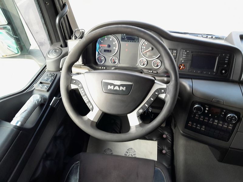MAN TGX 18.440 Euro5 LowDeck - fotka 28 z 35