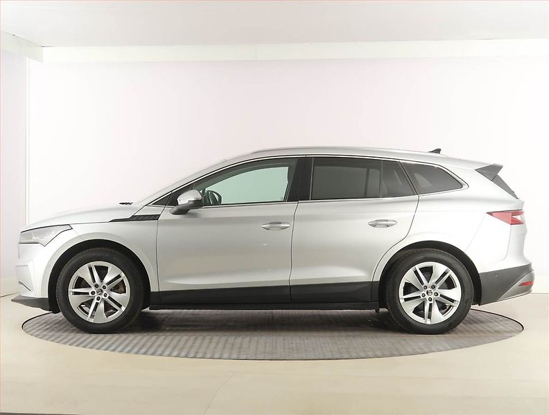 Škoda Enyaq (2022) iV 80 (82 kWh), SoH 94% - fotka 3 z 33