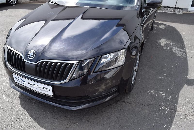 Škoda Octavia (2018) 1.4TSI 110kw ED. DRIVE TAŽ APP - fotka 2 z 43