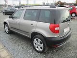 Škoda Yeti 1,4 TSI, servis, xenon, 1.maj, - náhled 7