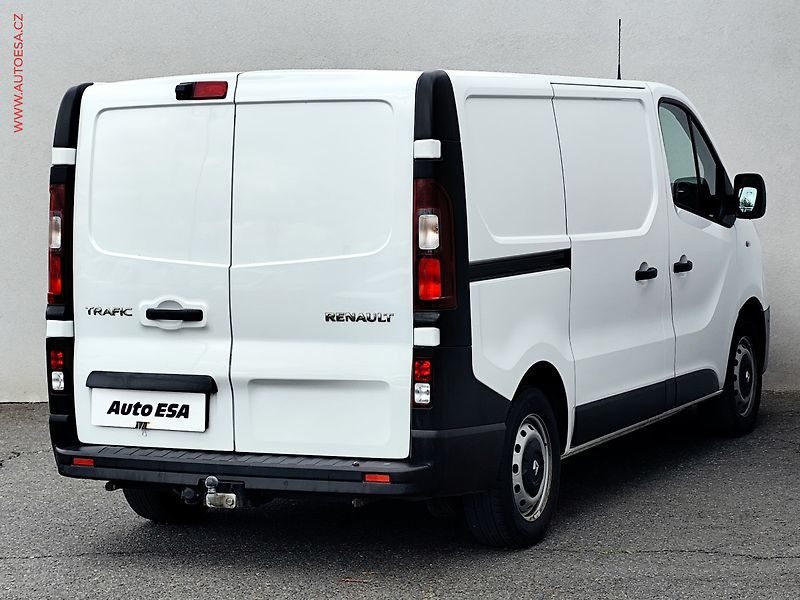 Renault Trafic (2020) 2.0dCi L1H1, TZ, +kola, klima - fotka 4 z 25