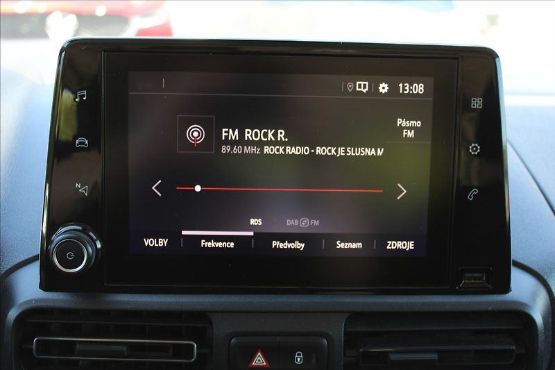 Opel Combo 1,2 T  ČR,1.MAJ,DPH,AUTOMAT - fotka 11 z 31