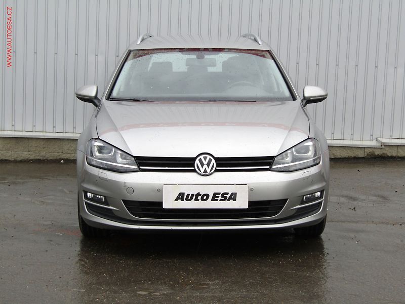 Volkswagen Golf (2015) 1.6TDi, ČR, Comfortline - fotka 2 z 16