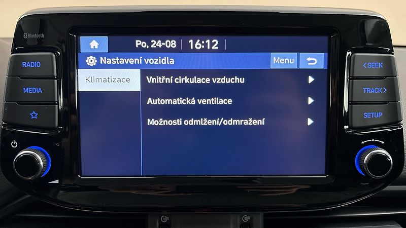 Hyundai i30 1.5 T-GDI Smart Kombi - fotka 25 z 26
