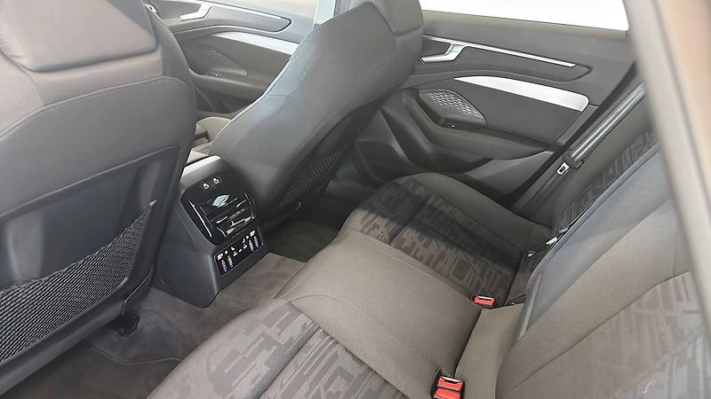 Audi A6 TDI quattro NezTop 360 Matrix - fotka 9 z 14