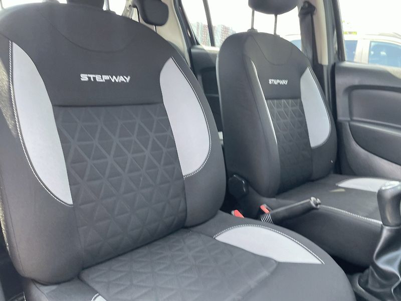 Dacia Sandero (2014) 0,9 TCe,66kW,Klima, Stepway - fotka 27 z 30