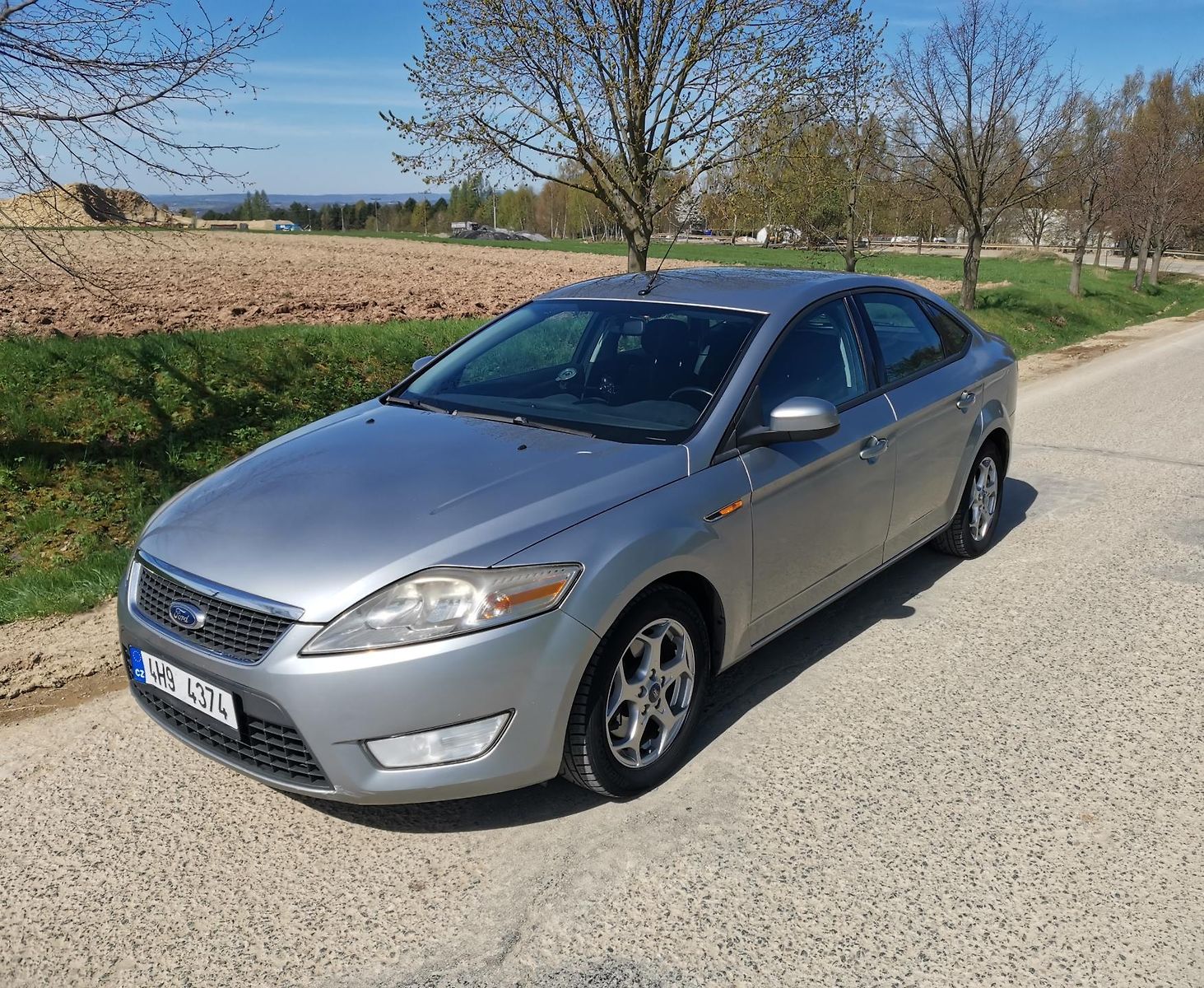 Ford Mondeo Zdarma sada zim. kol+stř.nosič