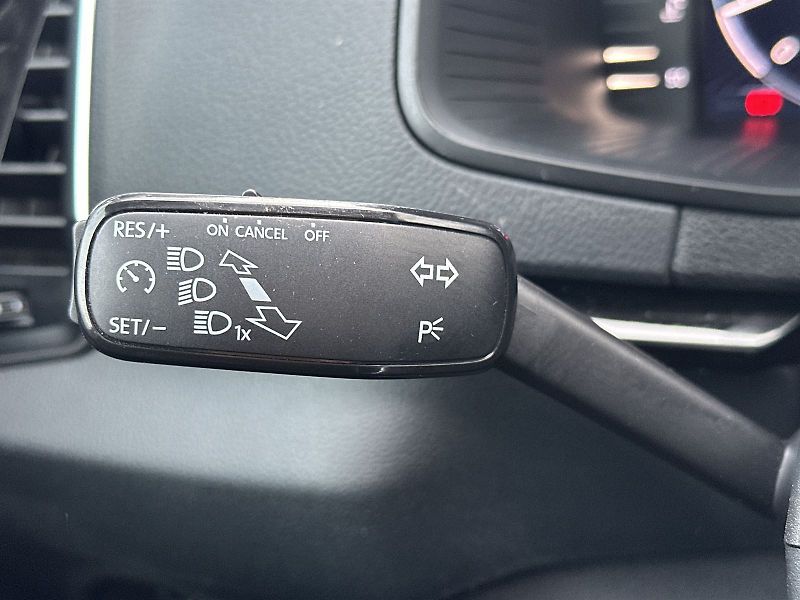 Škoda Karoq (2022) 2.0 TDI Style + - fotka 18 z 27