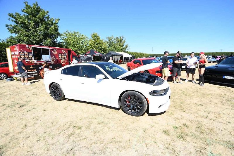 Tuningový sraz v Cebivi v sobotu 15. srpna pořádala skupina Car Meet Plzeň.