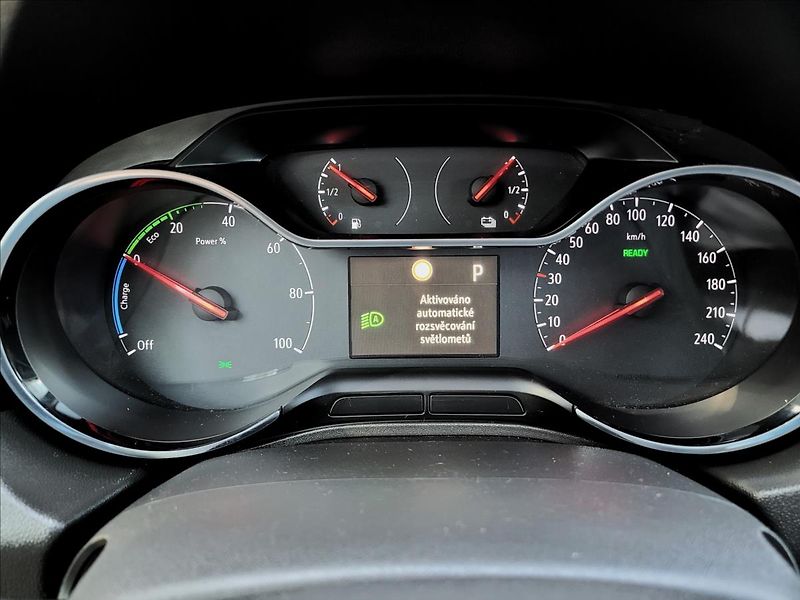 Opel Grandland X 1,6 PHEV,E-AT,Elegance,led,nav - fotka 23 z 50