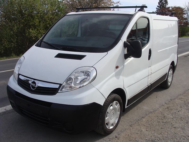 Opel Vivaro 2.0 CDi, 66 kW, tažné zařízení - fotka 1 z 19