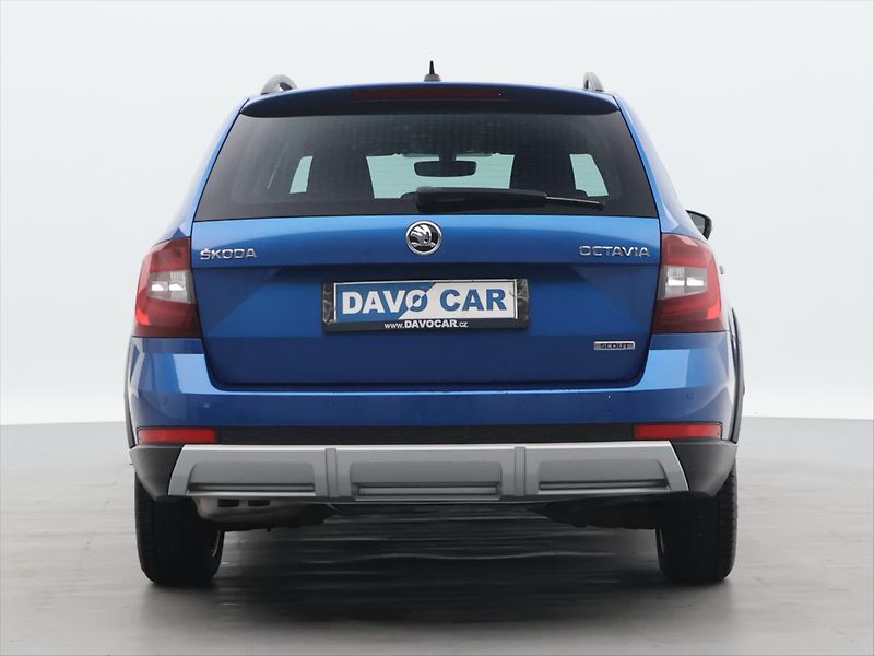 Škoda Octavia Scout 2,0 TDI 135kW DSG 4x4 - fotka 6 z 26