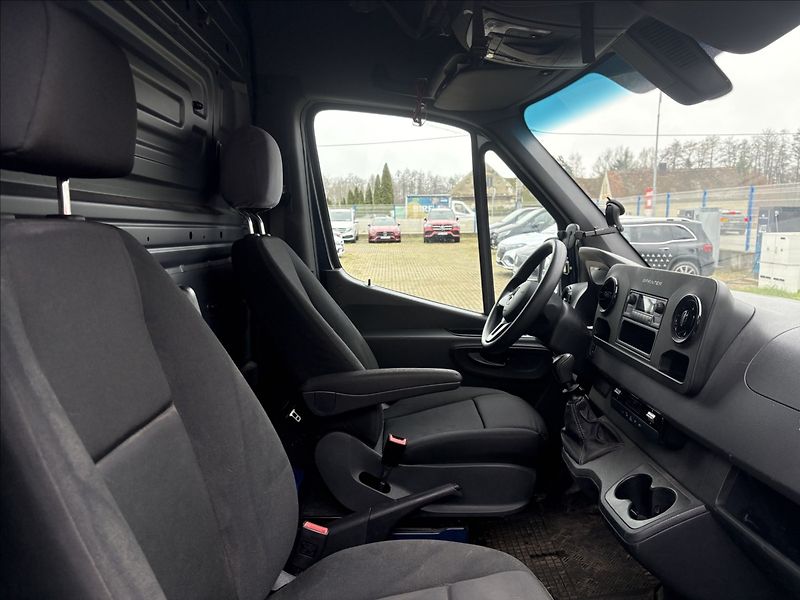 Mercedes-Benz Sprinter 2,0 315 CDI KA - fotka 22 z 23