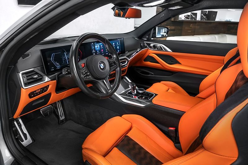 BMW M4 Coupe xDrive Competition Laser - fotka 14 z 25