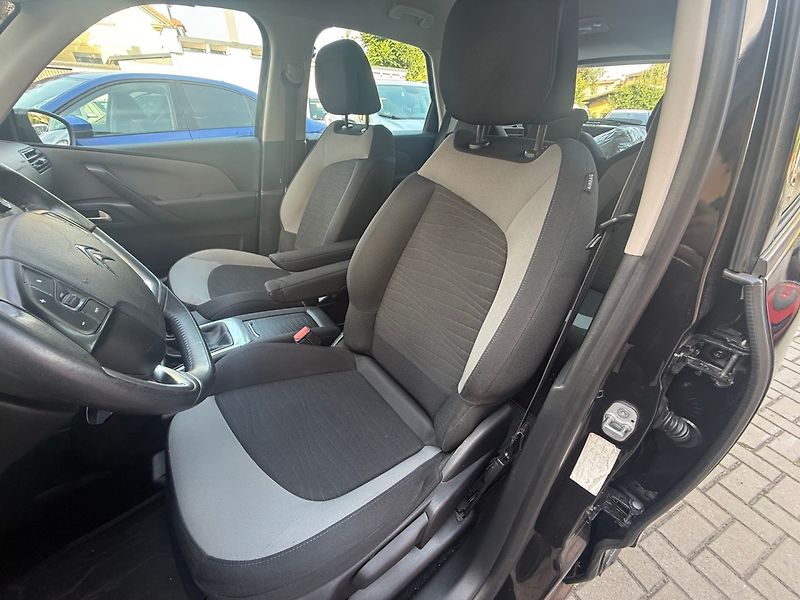 Citroën C4 Picasso (2014) 1.6 HDI - fotka 10 z 15