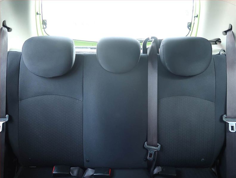 Nissan Micra (2011) 1.2 16V, po STK, servisované - fotka 10 z 15