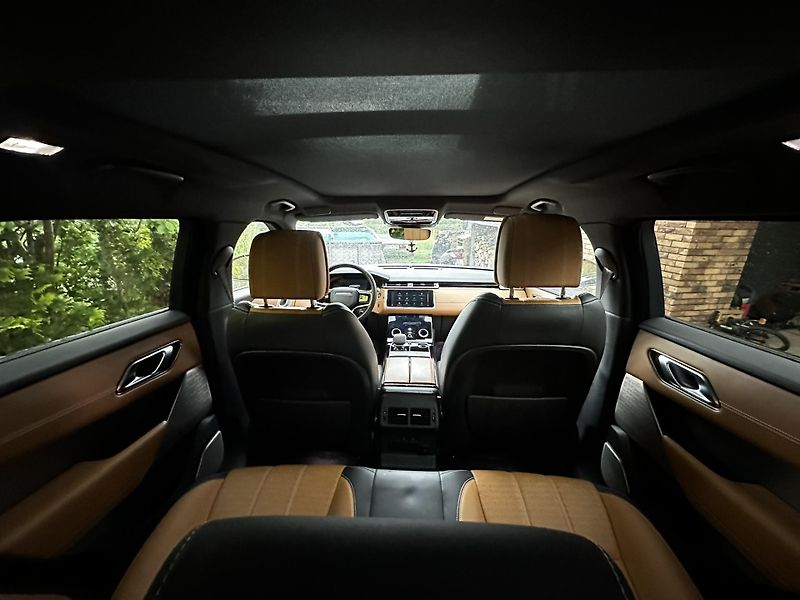 Land Rover Range Rover Velar (2022) D300 R-Dynamic - fotka 15 z 24