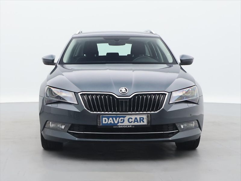 Škoda Superb 2,0 TDI 110kW Style CZ DPH - fotka 2 z 27