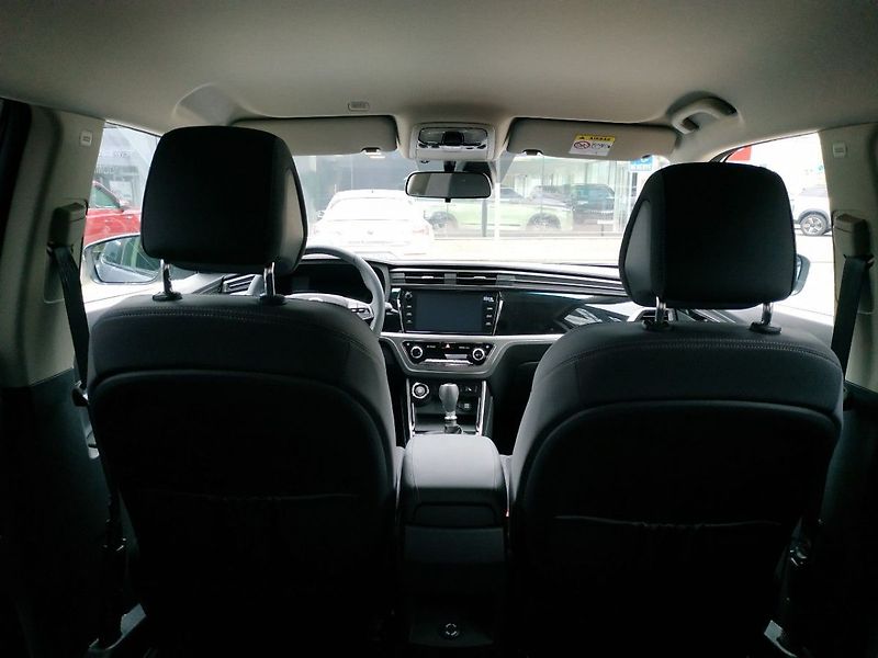 KGM Korando 1.5T, SMART,4WD, MT, SKLADEM - fotka 11 z 37