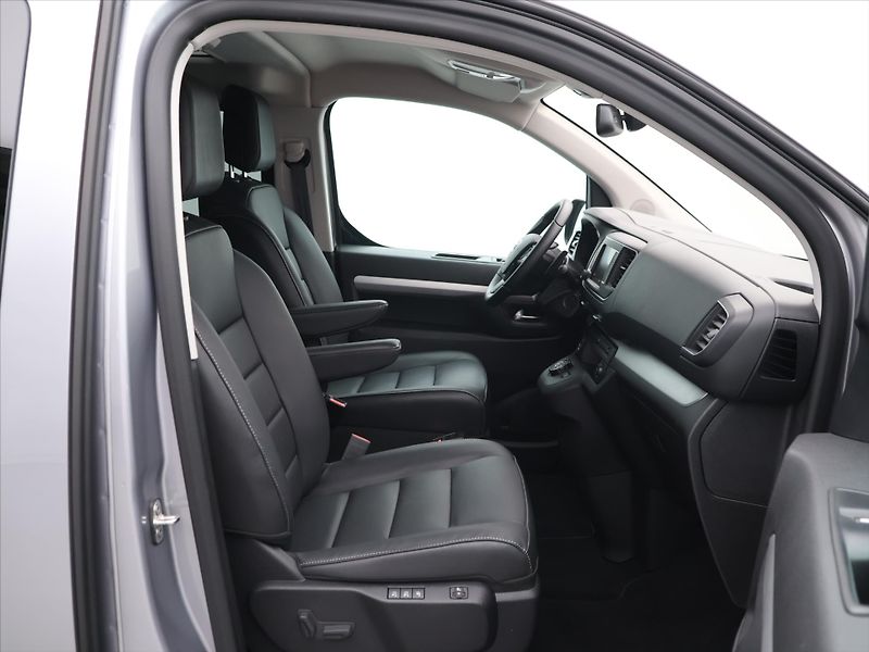 Toyota ProAce 2,0 D-4D 130KW VIP L2 CZ 1.MAJ - fotka 11 z 35