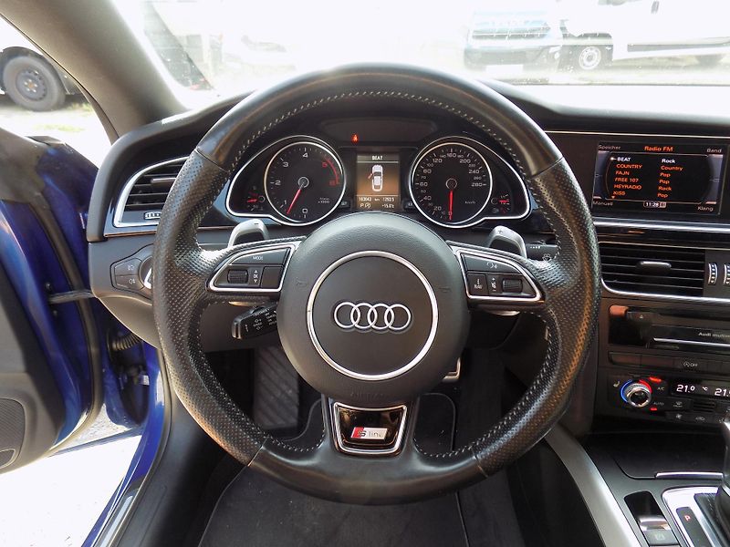 Audi A5 3,0 TDI 150KW NEZÁVISLÉ TOPENÍ - fotka 31 z 38