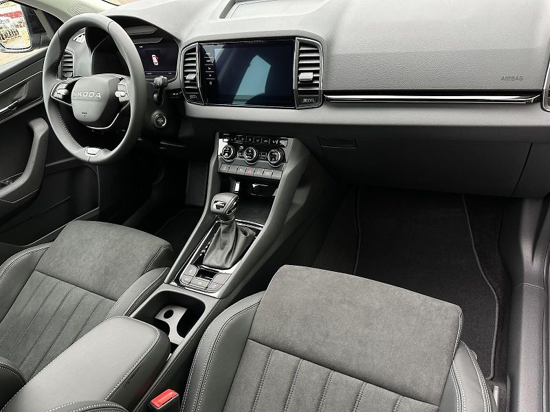 Škoda Karoq 1.5TSi DSG 150PS Matrix-LED V. - fotka 44 z 49