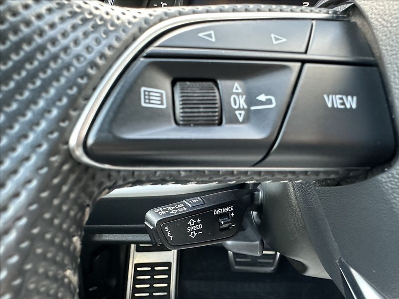 Audi SQ8 4,0 TDi QUATTRO KAMERA 1MAJ ČR - fotka 31 z 48