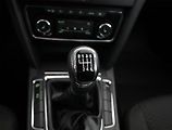 Škoda Superb (2009) 2.0 TDI, Xenony, Tempomat - náhled 12