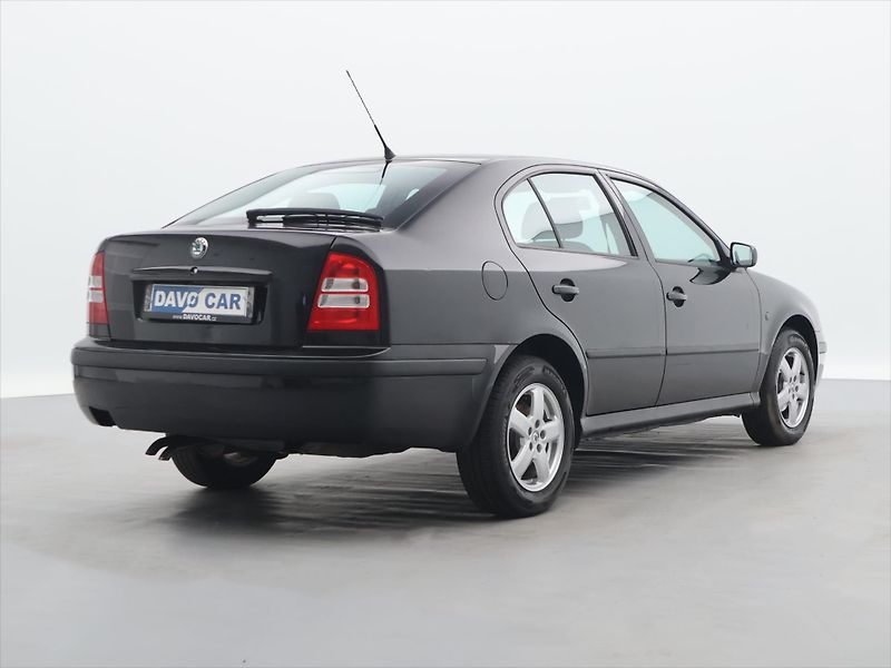 Škoda Octavia 1,6 MPI 75kW Tour Klima 2.Maj - fotka 7 z 26