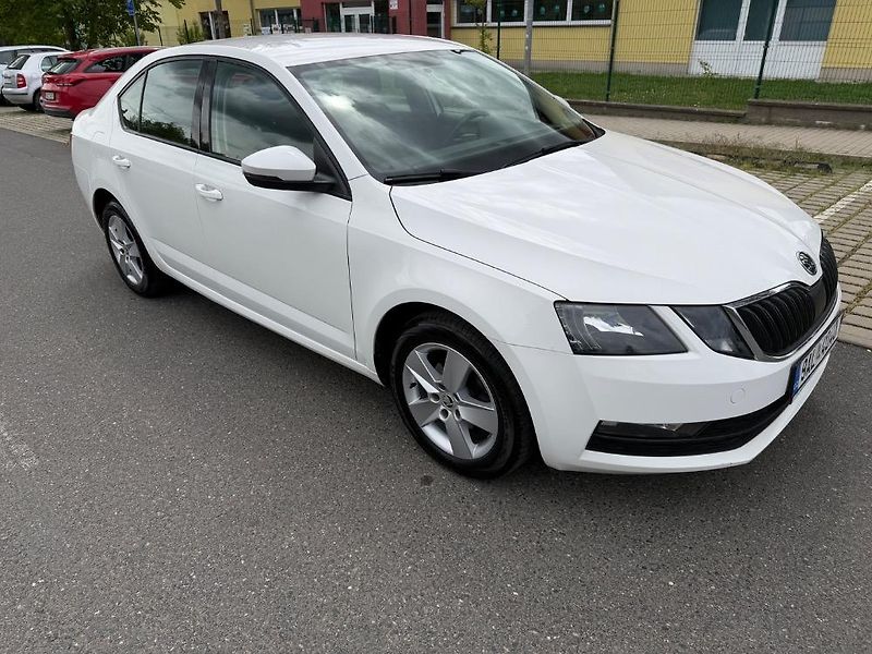 Škoda Octavia (2017) - fotka 6 z 14