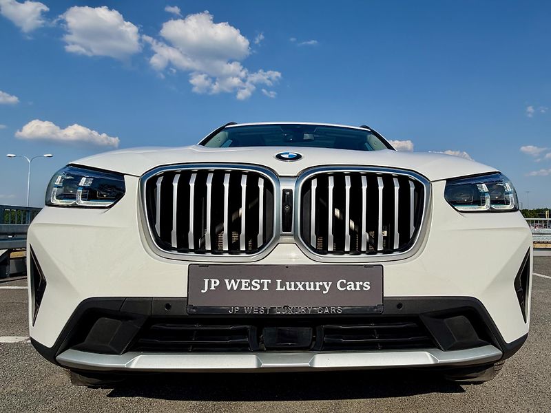 BMW X3 (2023) 20d LASER,PANO,HUD,servis 6/26 - fotka 6 z 51