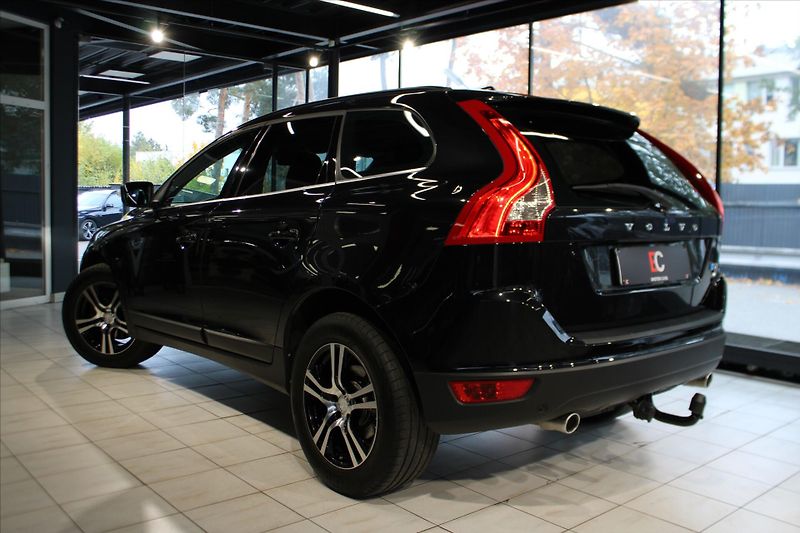 Volvo XC60 D3 AWD Polestar DPH/Tažné - fotka 24 z 26