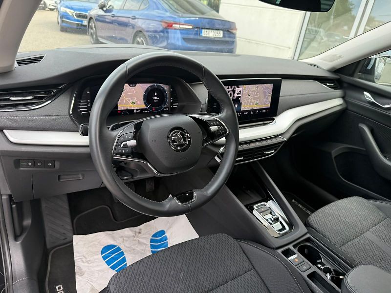 Škoda Octavia Style 2.0 TDI 110kW DSG Combi - fotka 10 z 27
