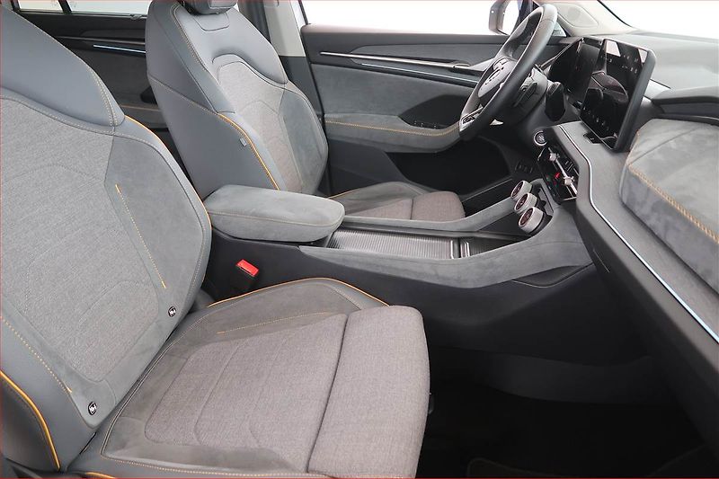 Škoda Kodiaq (2024) 2.0 TDI - fotka 9 z 30