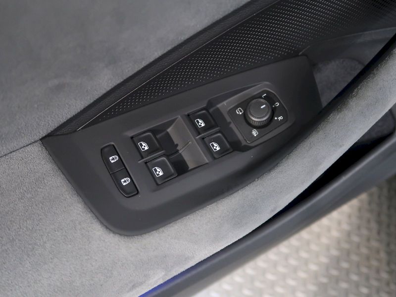 Škoda Superb (2024) SELECTION 2.0TDI 110KW DSG MAT - fotka 14 z 42