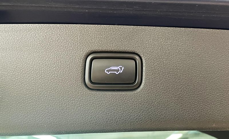 Hyundai Tucson 2.0 CRDi, PREMIUM - REZERVACE - fotka 9 z 29