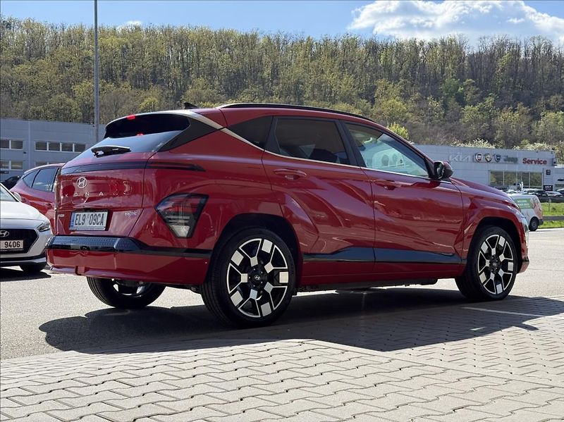 Hyundai Kona Power 65kWh  Style Premium - fotka 3 z 29
