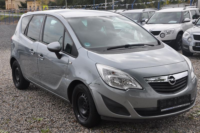 Opel Meriva 1.4i 16V 74kW - fotka 2 z 14