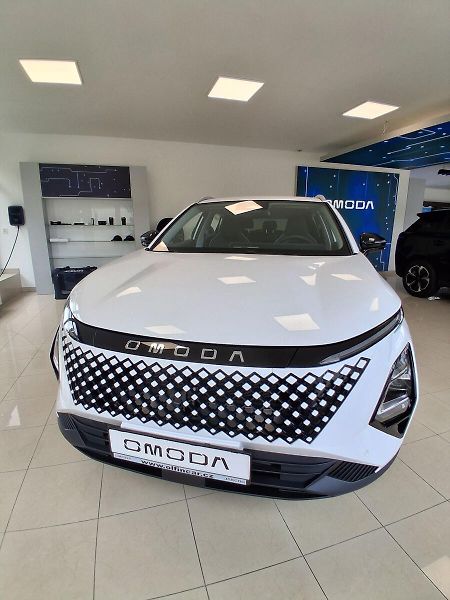 Omoda 5 (2025) Premium - fotka 2 z 20