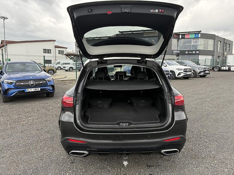 Mercedes-Benz GLC (2025) 300de 4MATIC - fotka 5 z 14