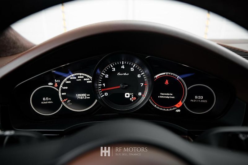 Porsche Cayenne (2020) Coupé Turbo 404kW - fotka 53 z 56