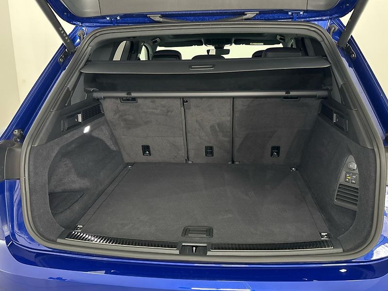 Volkswagen Touareg R-Line - fotka 10 z 31