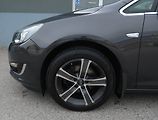 Opel Astra (2014) 1.6 T, Xenony, Tempomat - náhled 15