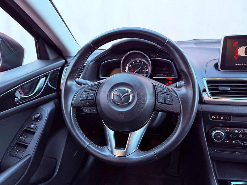 Mazda 3 2.0 Skyactiv Style, Serviska, - fotka 18 z 29